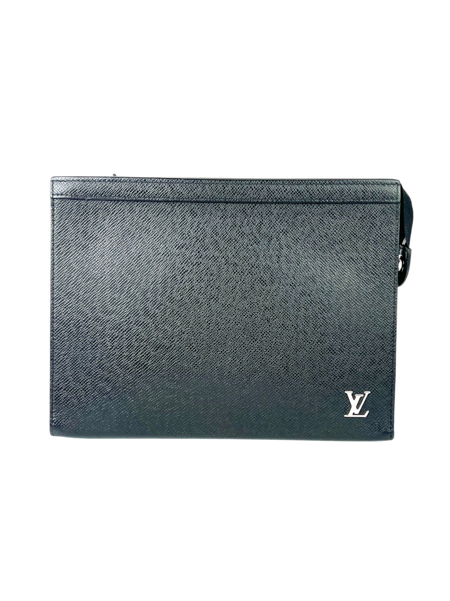 Louis Vuitton Metal Logo Taiga Pochette Voyage