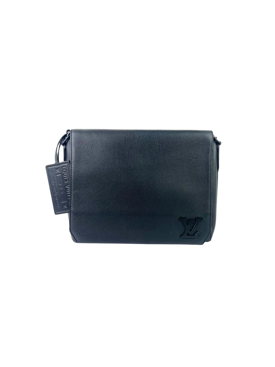Louis Vuitton Aerogram Takeoff Black Messenger Bag