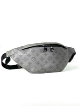 Louis Vuitton Shadow Monogram Grey PM Discovery Bumbag 2