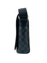 Louis Vuitton Damier Graphite Patch Messenger Bag 4