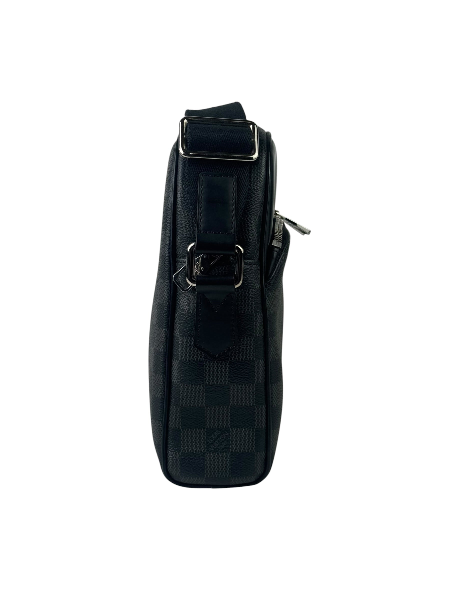 Louis Vuitton Damier Graphite Dayton Reporter PM Messenger Bag
