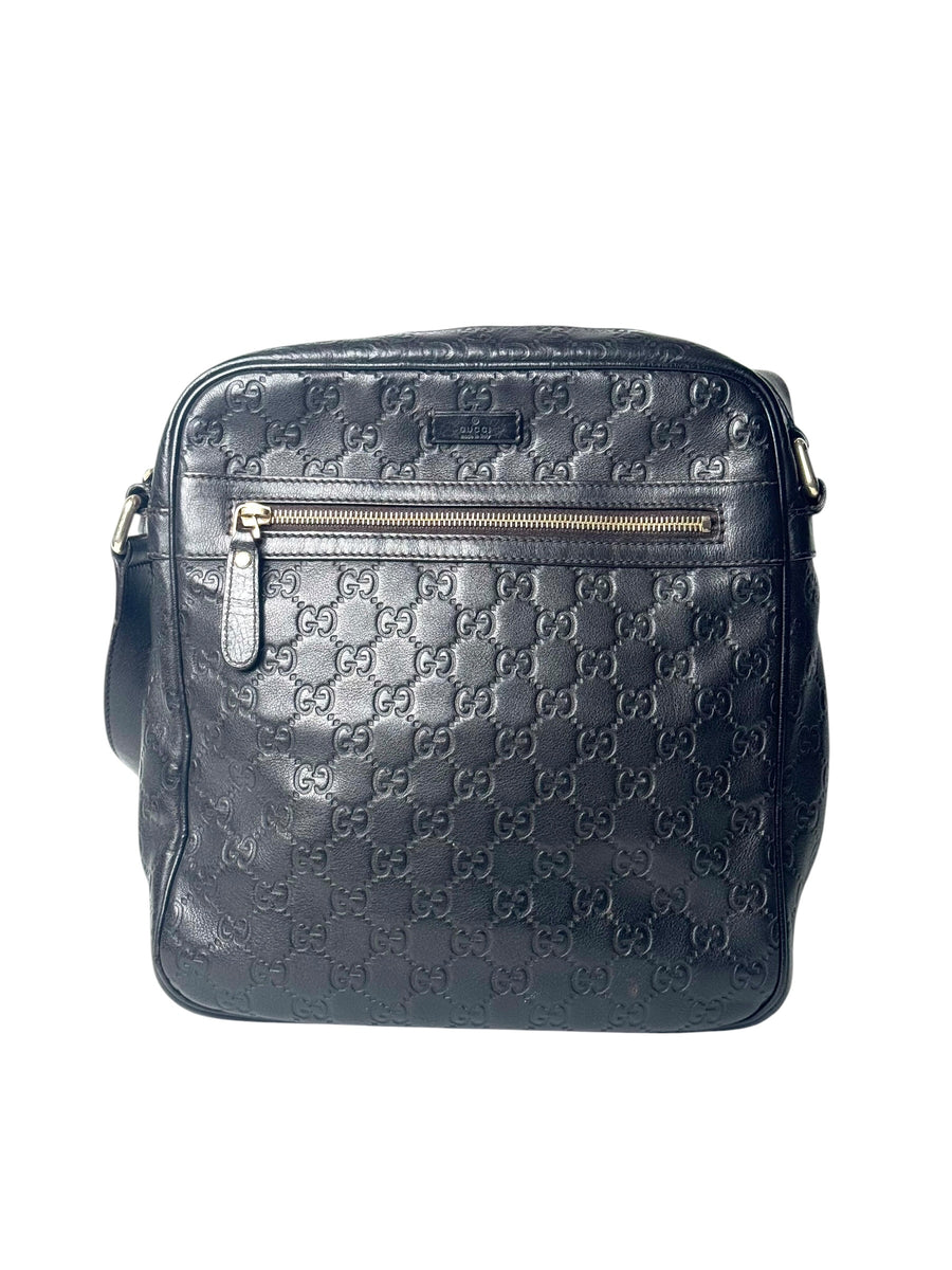 Gucci Microguccissima Leather Black Messenger Bag