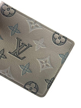 Louis Vuitton Shadow Monogram Ecru Multiple Wallet 5