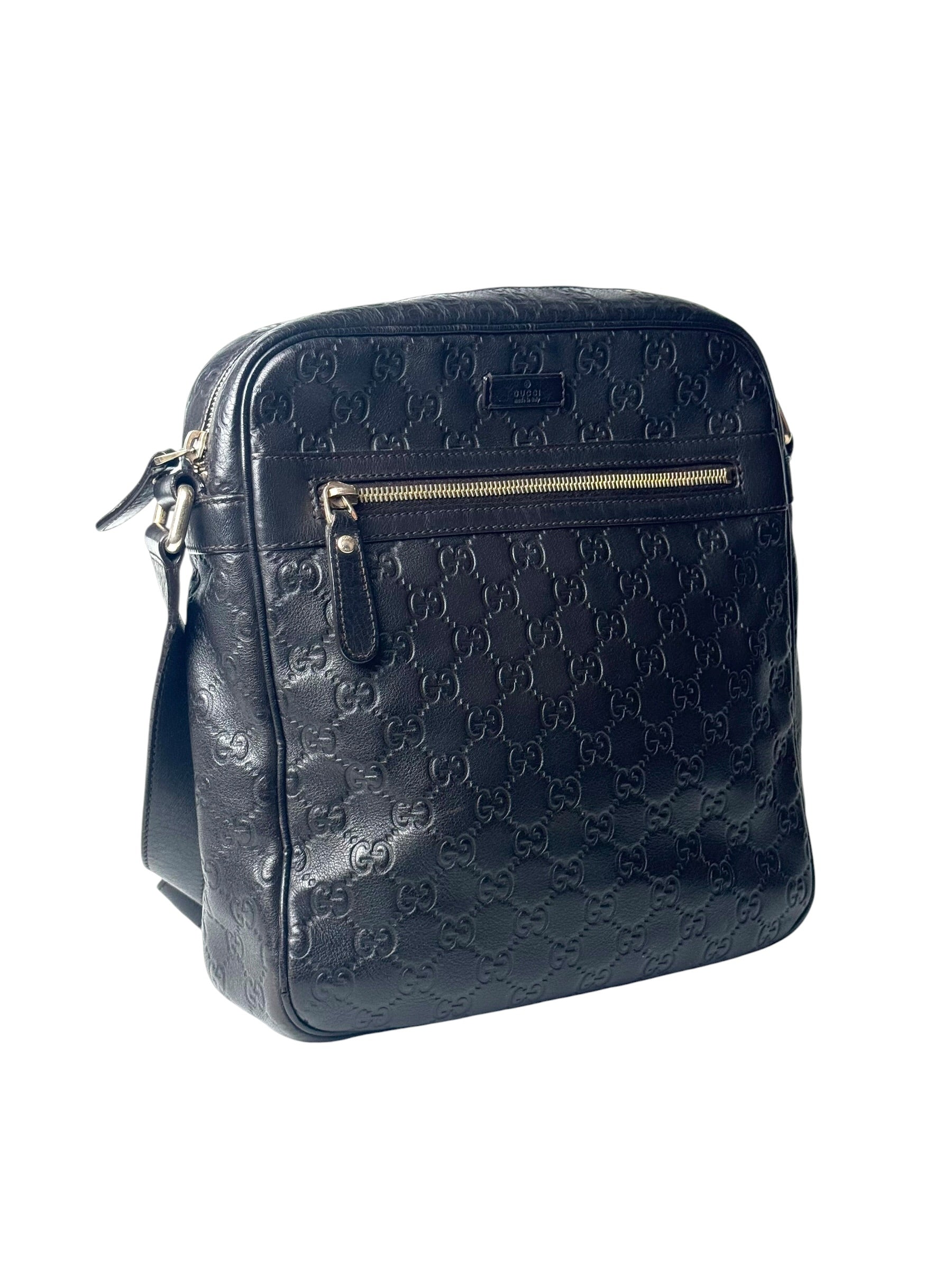Gucci Microguccissima Leather Black Messenger Bag