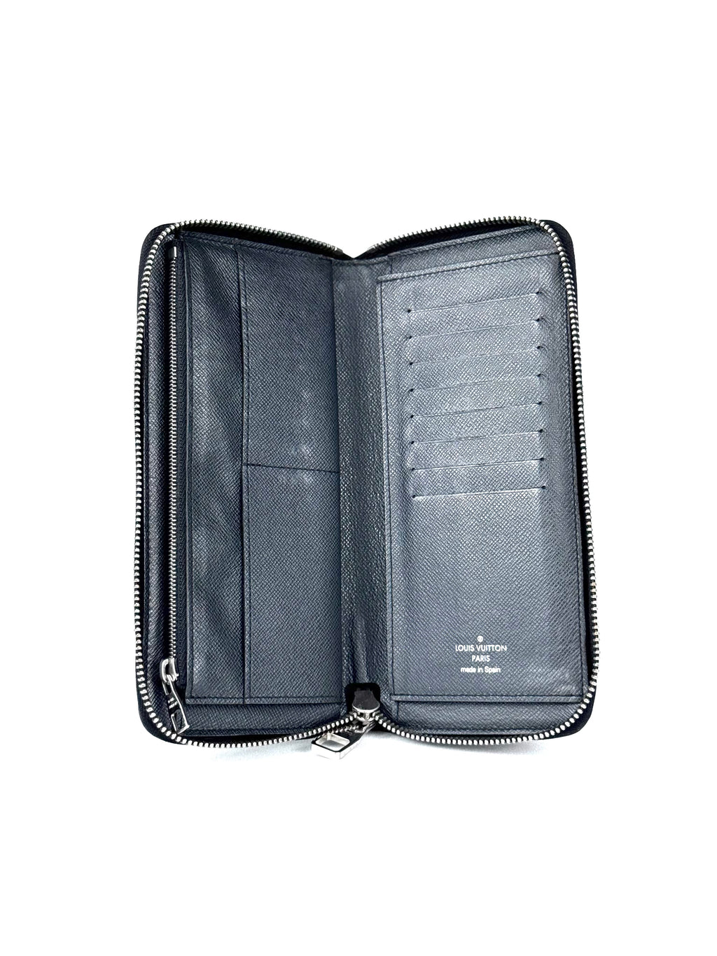 Louis Vuitton Logo Taiga Leather Zipper Long Wallet