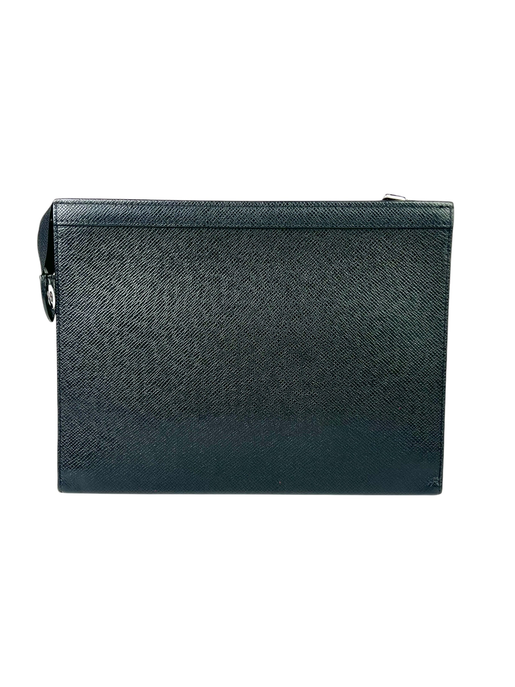 Louis Vuitton Metal Logo Taiga Pochette Voyage
