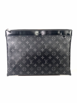 Louis Vuitton Eclipse Monogram Discovery Clutch 1
