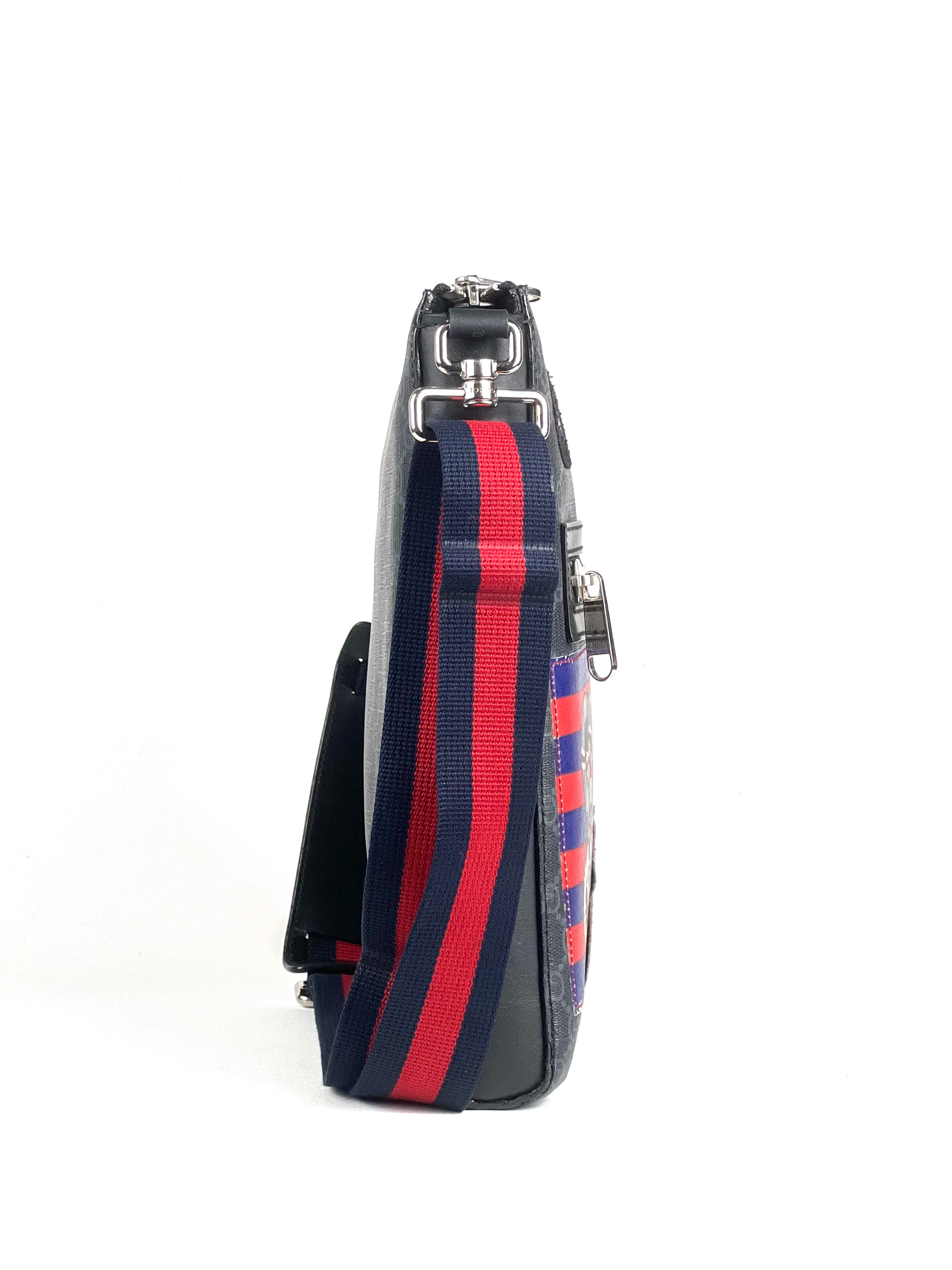 Gucci GG Supreme Night Courier Patch Messenger Bag