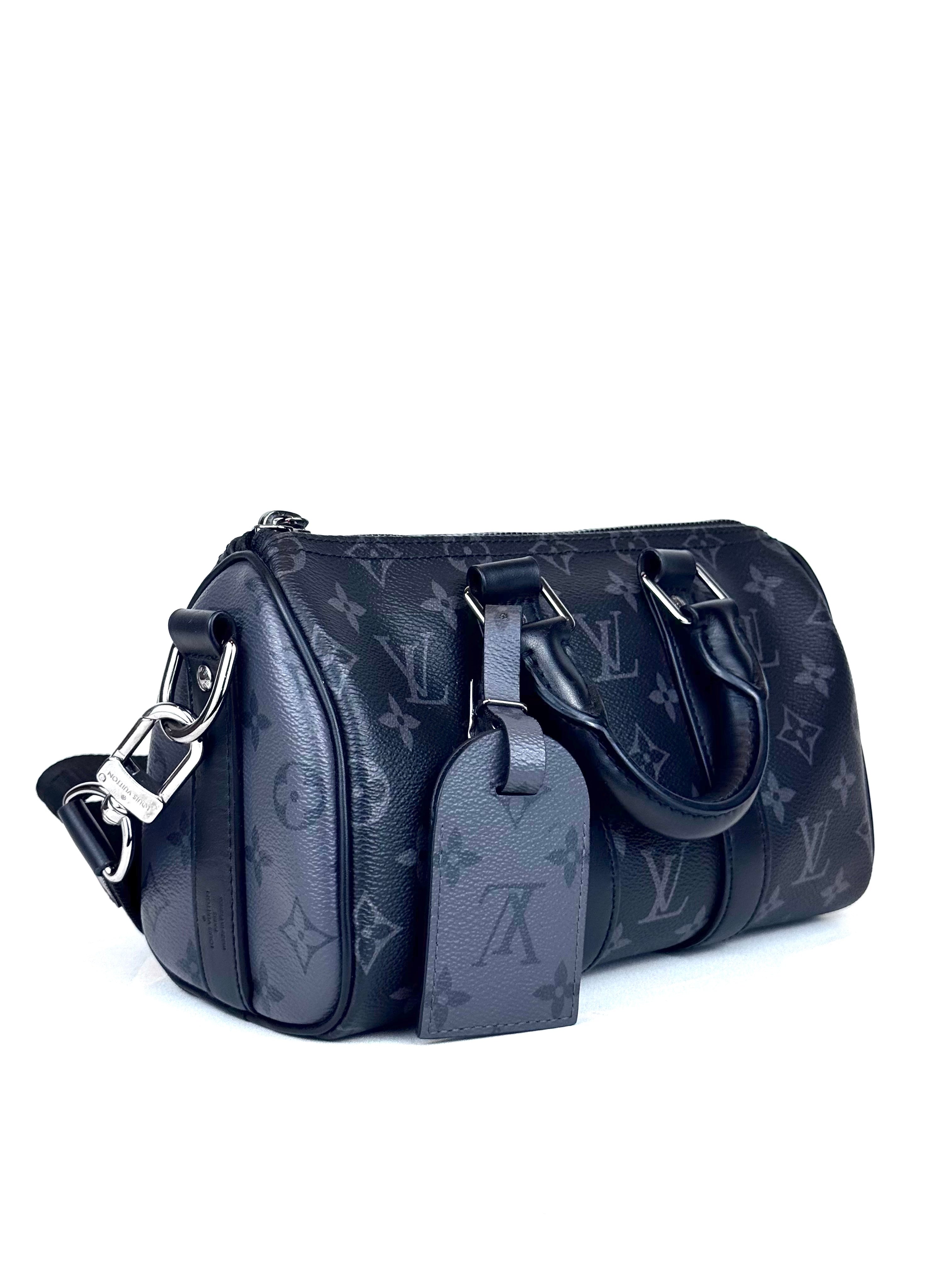 Louis Vuitton Reverse Monogram Keepal 25 Slingbag