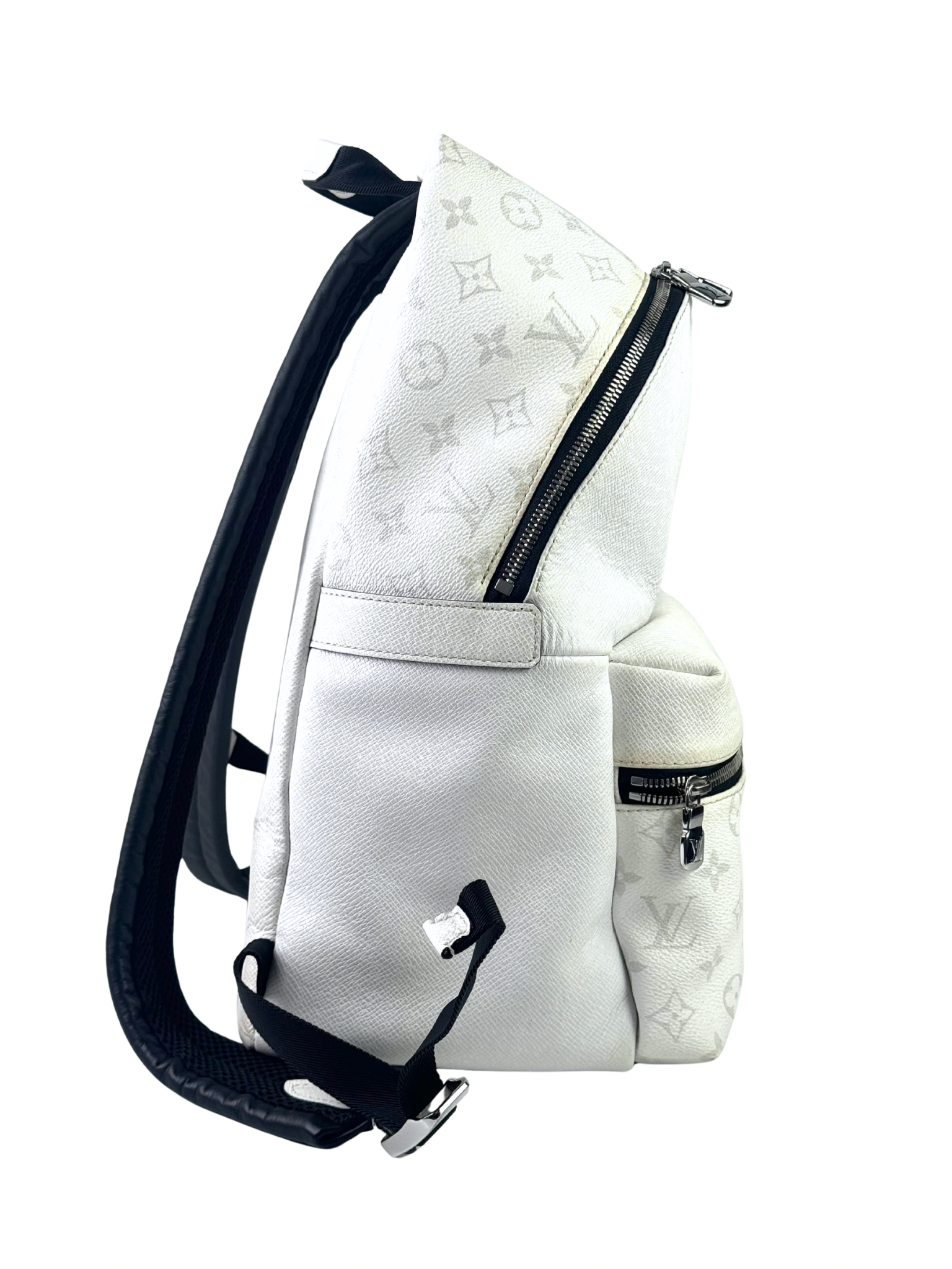 Louis Vuitton Eclipse Monogram White Discovery Backpack