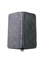 Louis Vuitton Zipper Taurillon Monogram Long Wallet 4