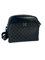Louis Vuitton Damier Graphite Dayton Reporter PM Messenger Bag 2
