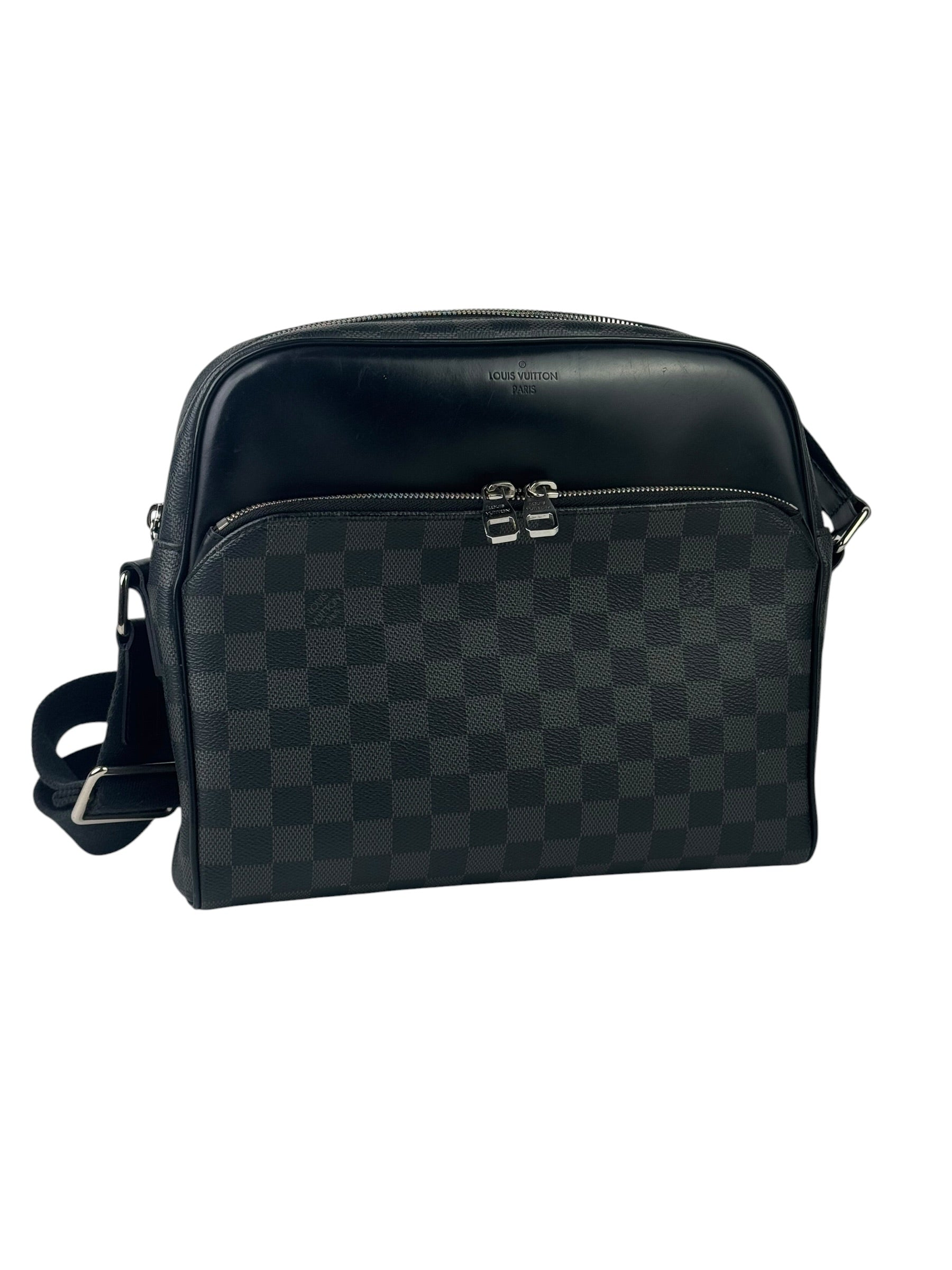 Louis Vuitton Damier Graphite Dayton Reporter PM Messenger Bag