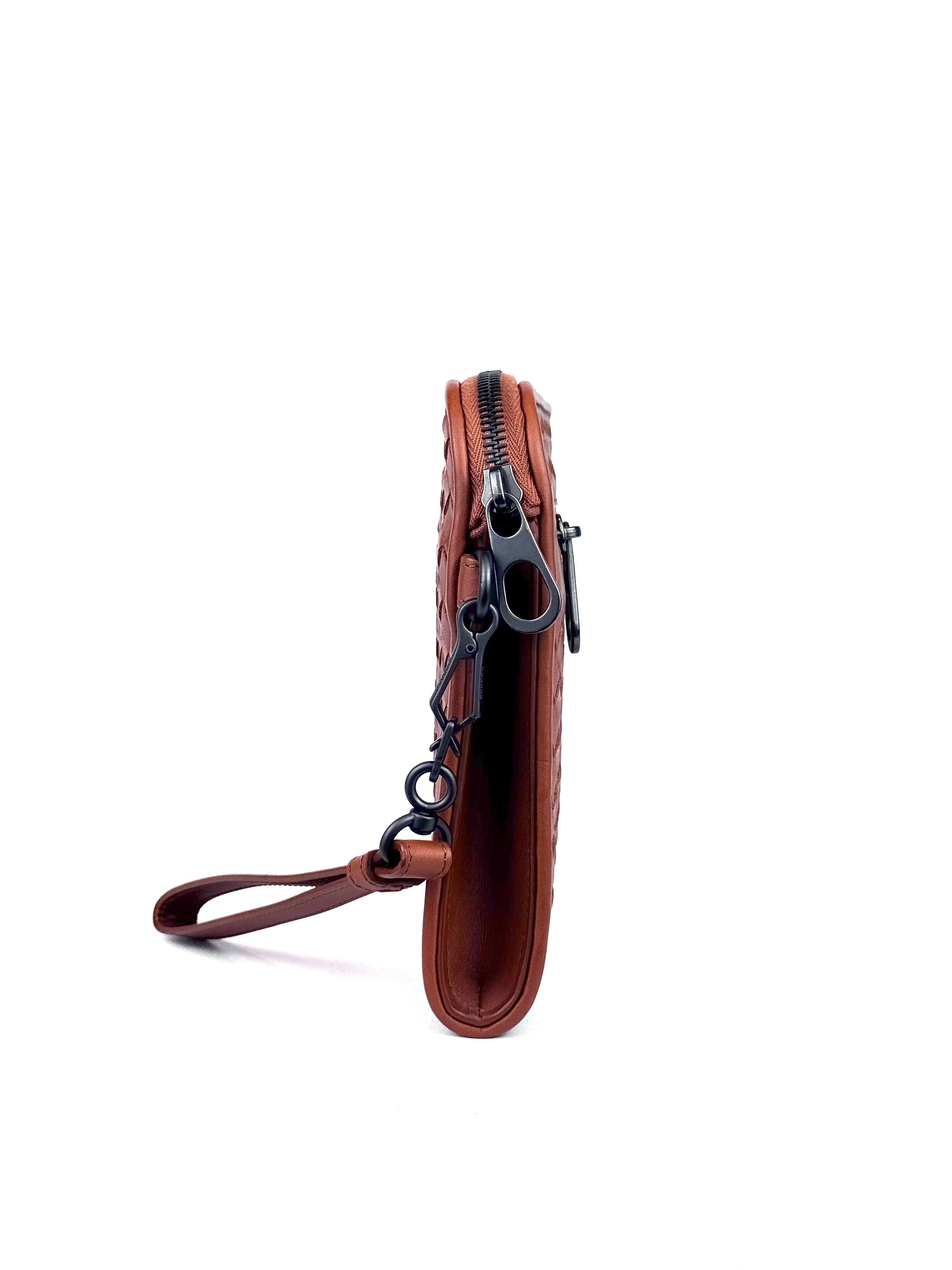 Bottega Veneta Vitelo Brown Clutch