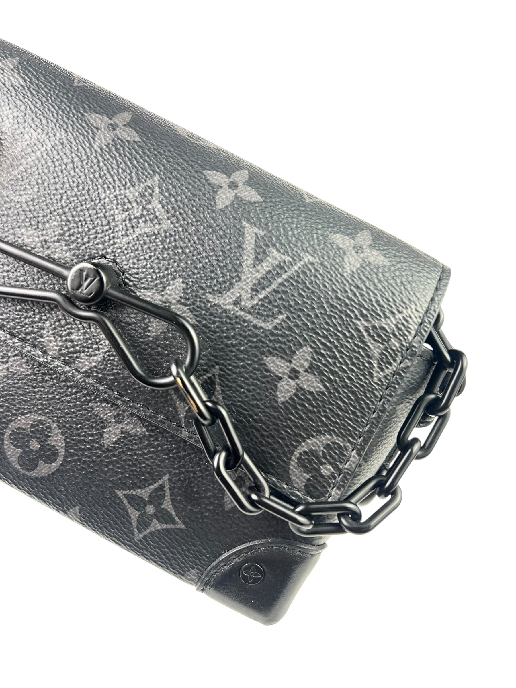 Louis Vuitton Monogram Steamer Wearable Sling Bag