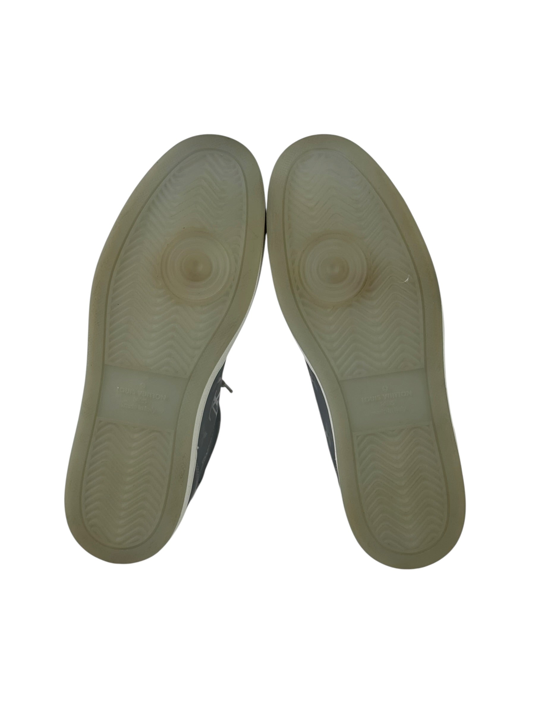 Louis Vuitton Silver Monogram Rivoli Sneakers