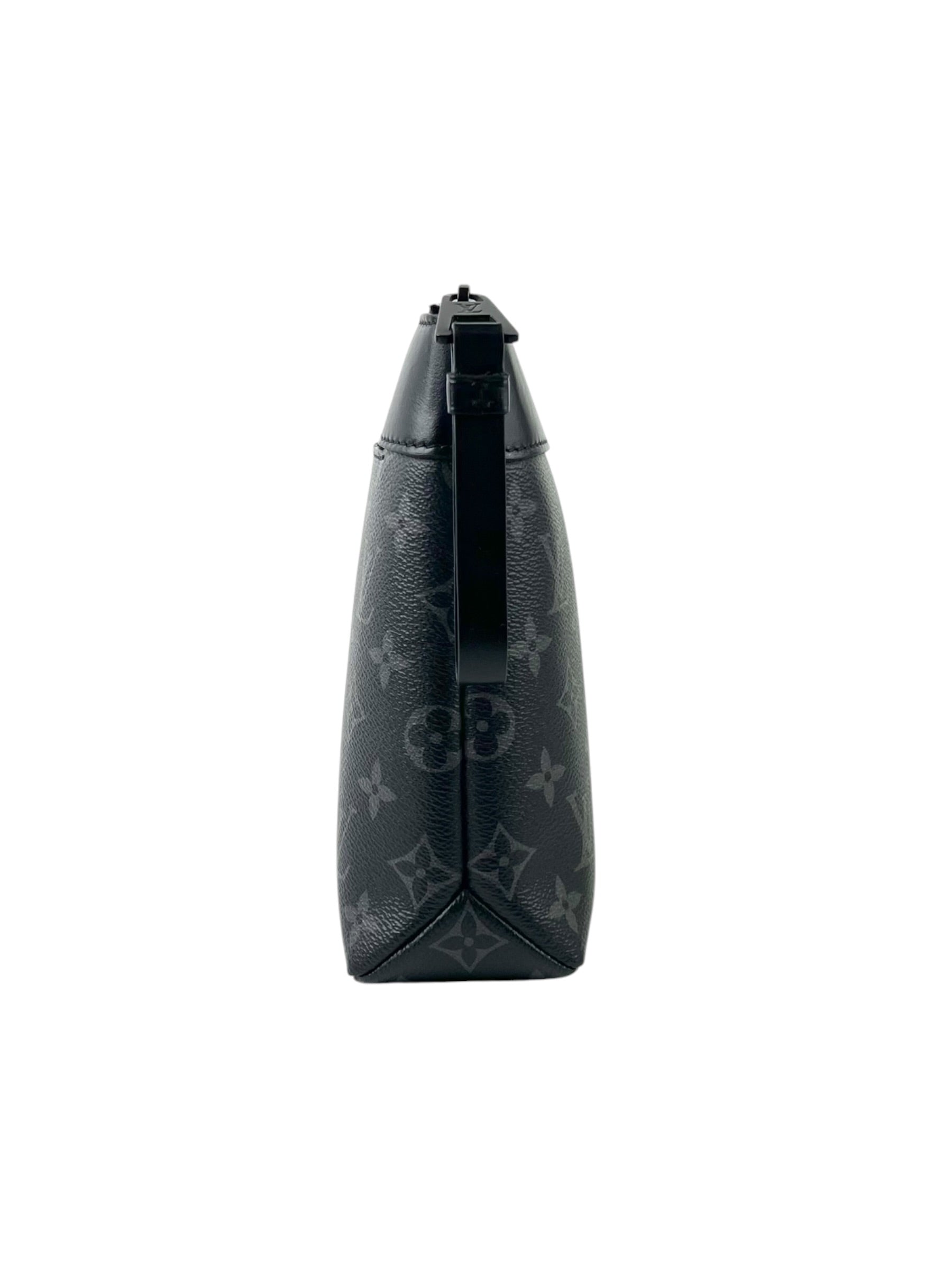 Louis Vuitton Eclipse Monogram Souple Pochette
