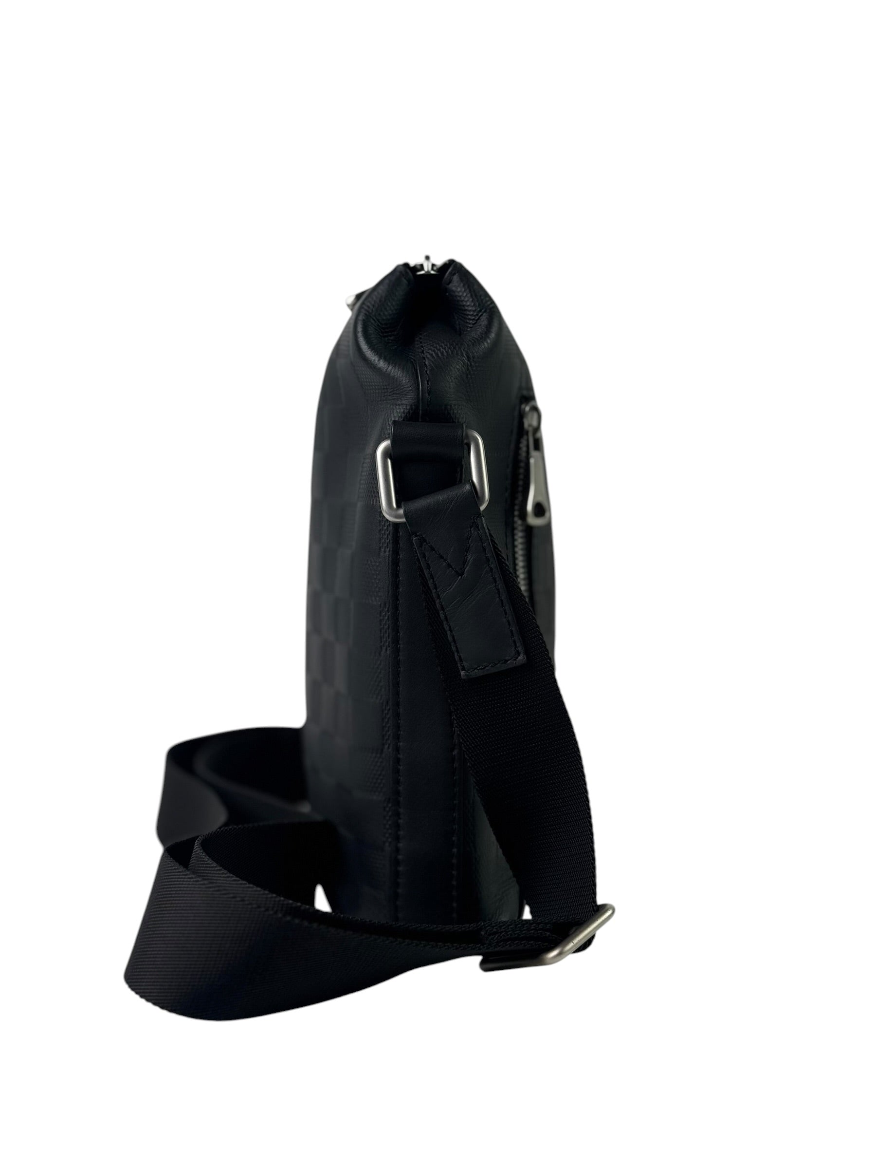 Louis Vuitton Damier Infini Onyx Black Messenger Bag