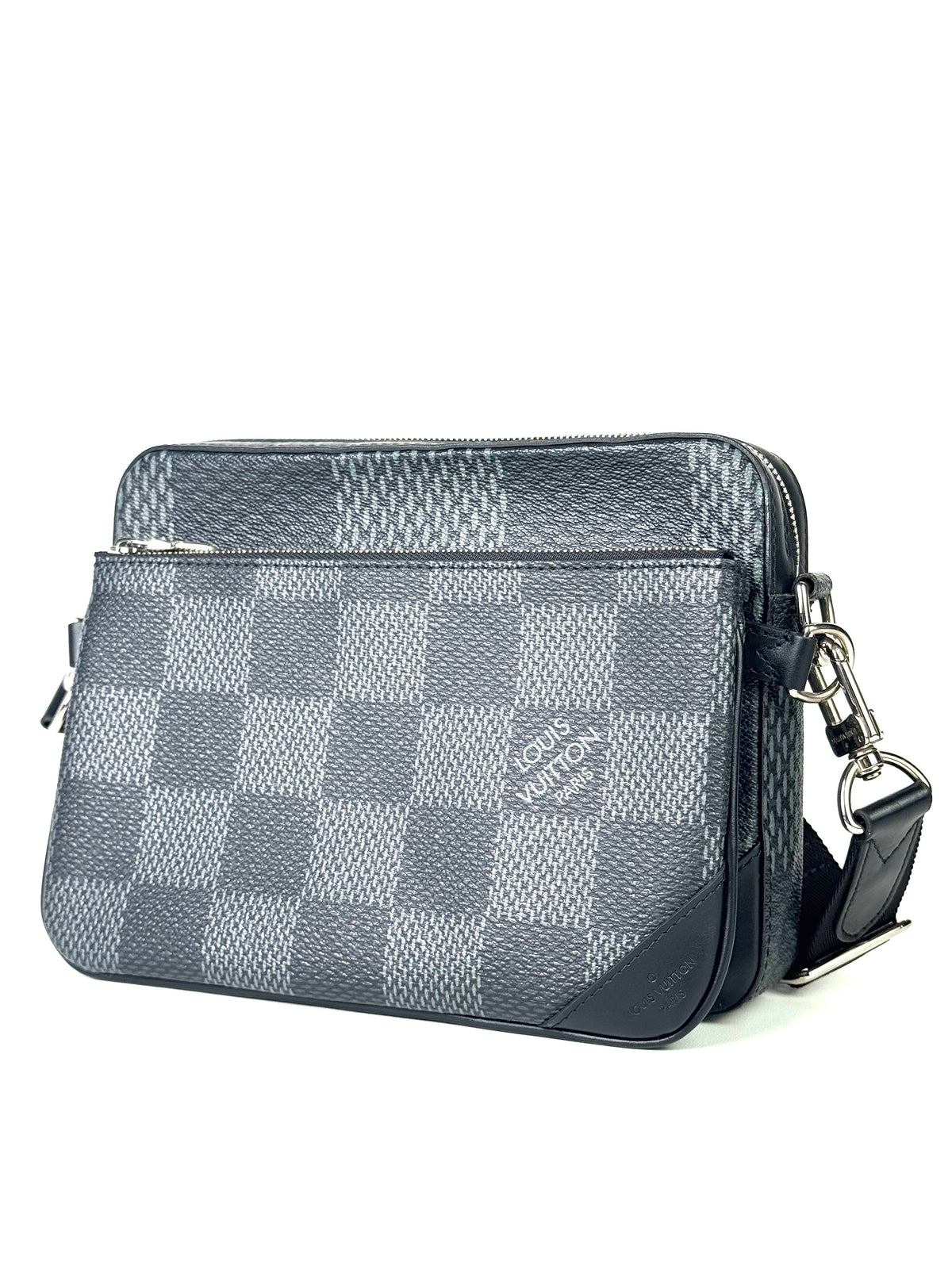 Louis Vuitton Trio Messenger 3D Damier Graphite Messenger Bag
